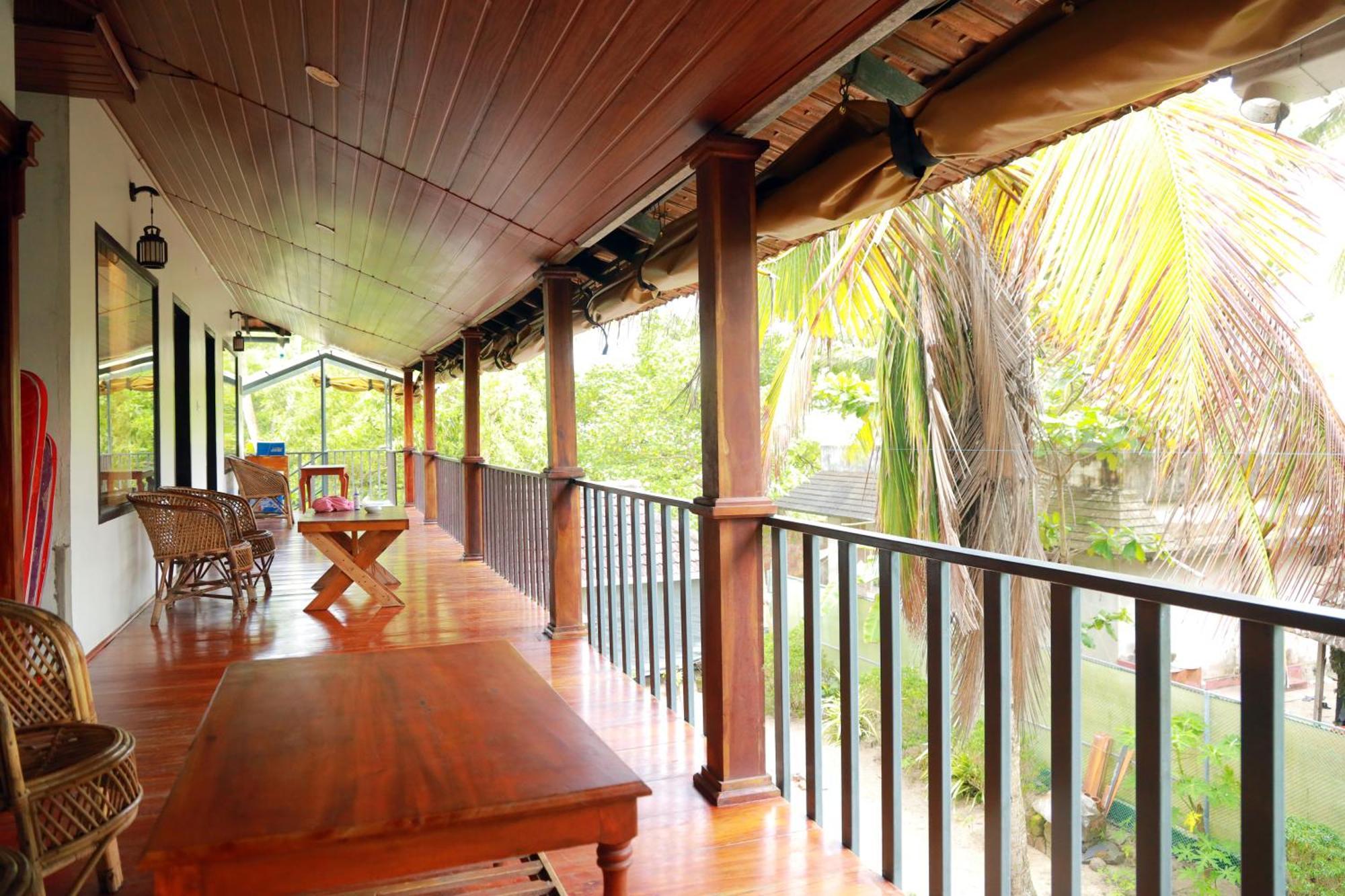 Marari Xavier'S Inn Alappuzha Exterior photo